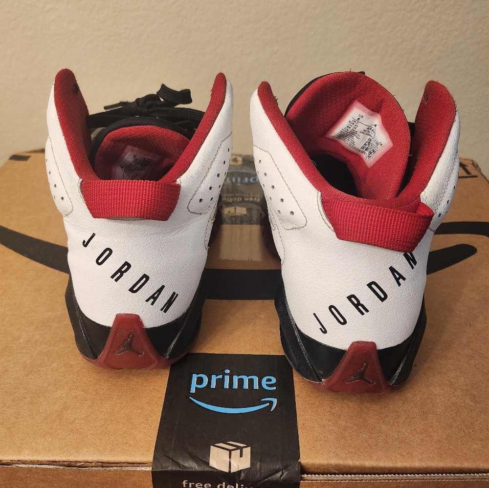 Air Jordan Lift Off White Gym Red